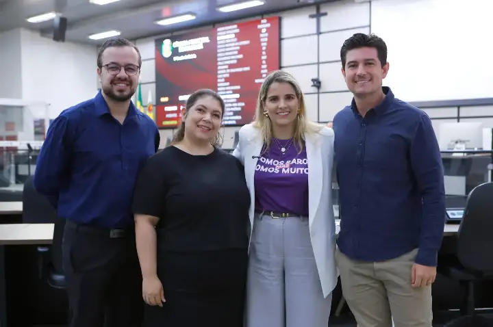 Câmara Municipal de Maringá realiza primeira sessão com tradução em Libras