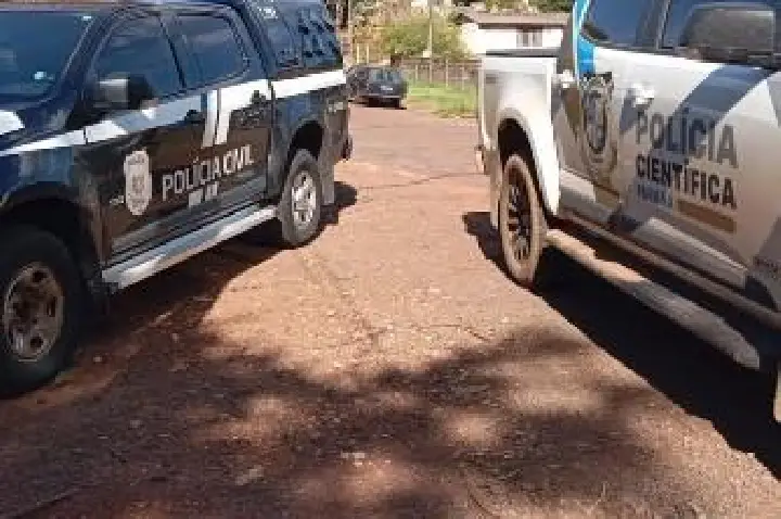 Homem é encontrado morto com ferimentos na cabeça em Mamborê; polícia investiga possível homicídio