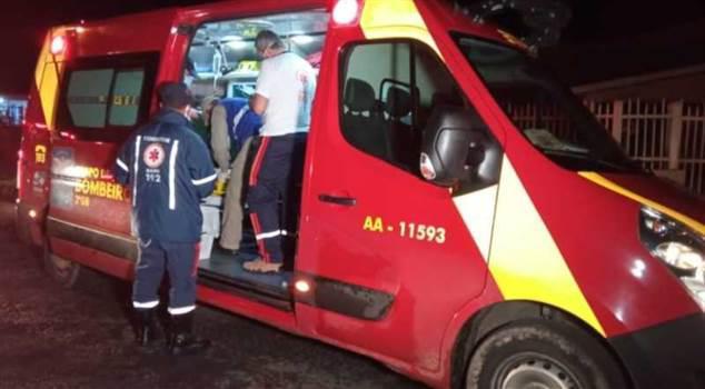 Homem atira na ex-esposa e no atual namorado dela