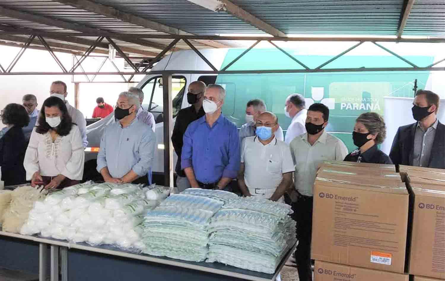 Maringá recebe 100 mil insumos para vacina do Governo Estadual