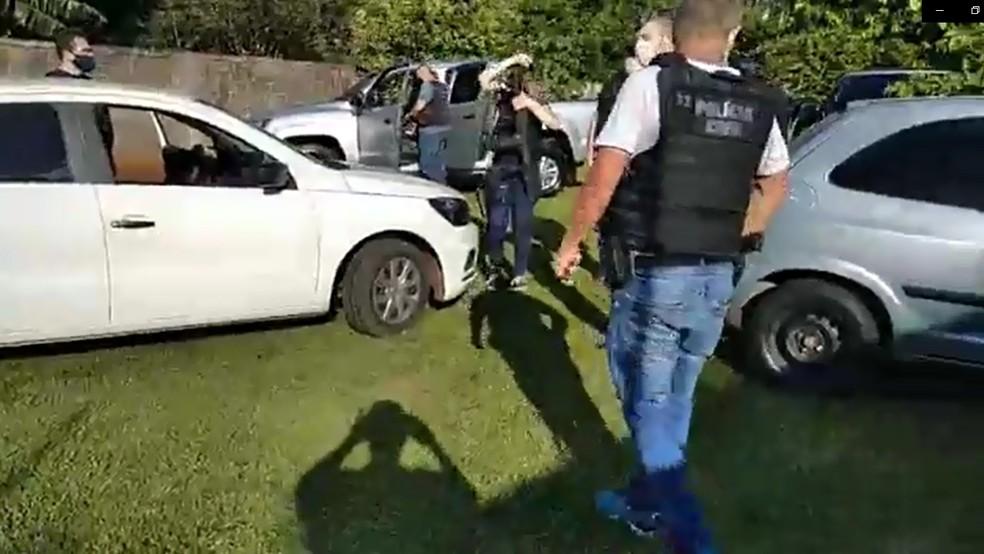 Ação da polícia em Maringá contra roubo de caminhões, deixa 9 pessoas presas e refém é liberado