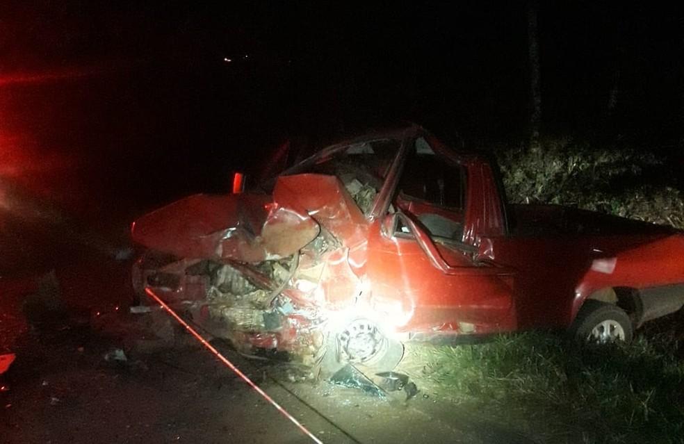 Acidente na PR-456 em Palmital, deixa 3 pessoas gravemente feridas e uma vítima fatal