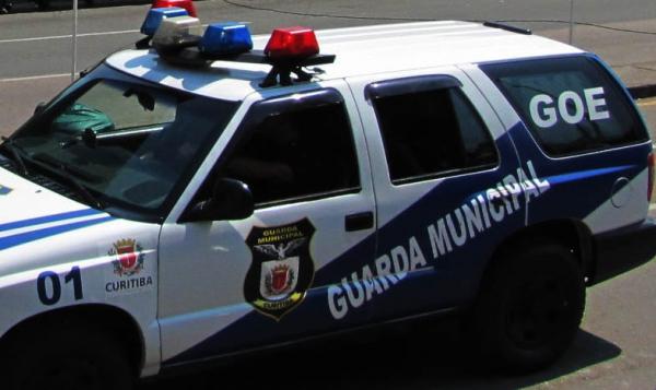 Flagra em SJP: Festa de música eletrônica em mansão com ingressos de R$500