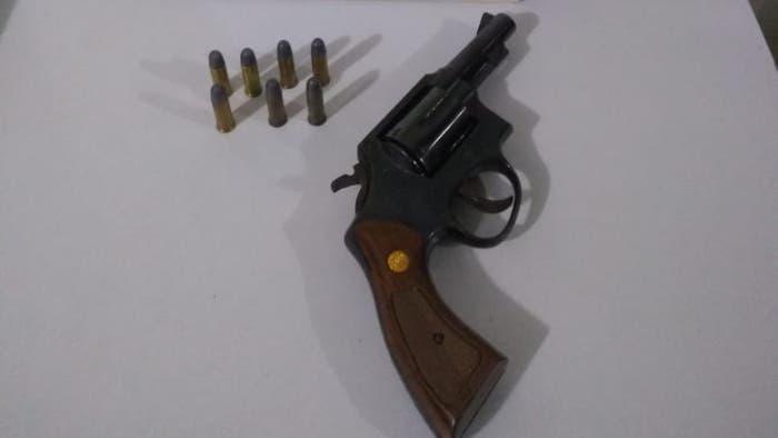 Armado e embriagado, motorista causa acidente em Londrina