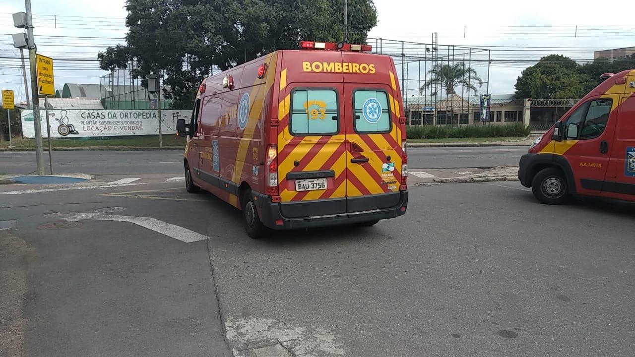 Em Pinhais, bebê de um ano fica em estado grave ao cair de sacada de sobrado