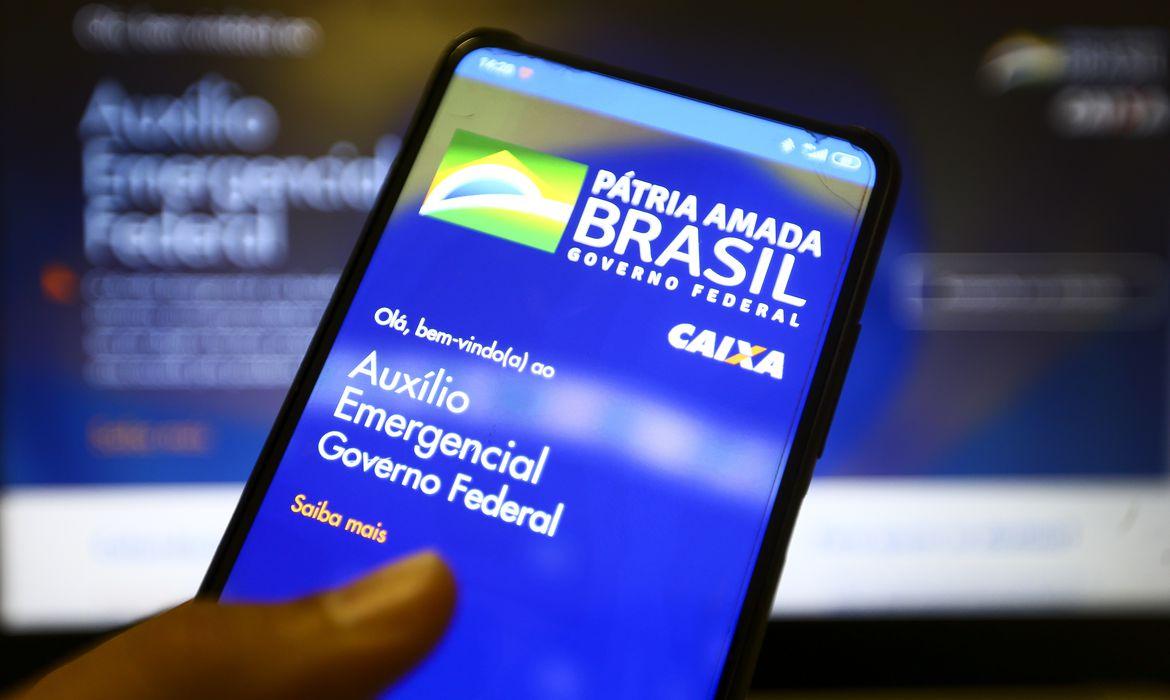 Nova rodada do auxílio emergencial começa a ser paga hoje; Confira o calendário de pagamento e saque