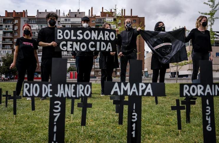 STF deve julgar queixa contra Bolsonaro por mortes