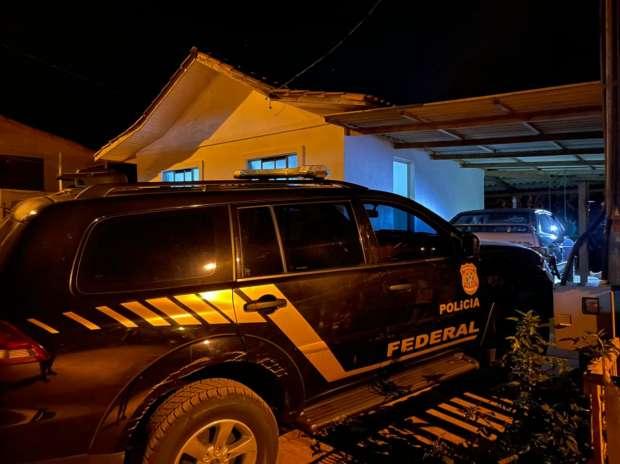 Operação da PF combate lavagem de dinheiro do tráfico de drogas e prostituição