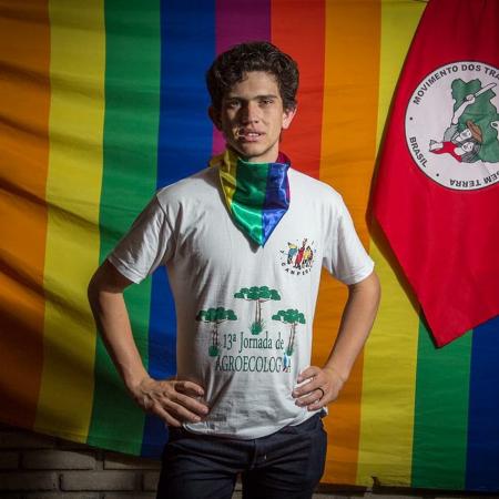 Três suspeitos são presos por envolvimento no homicídio de professor ativista LGBT, no Paraná