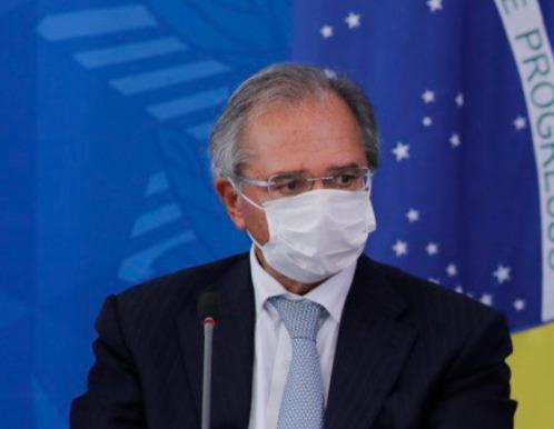 Auxílio emergencial será prorrogado por mais 3 meses, afirma Guedes