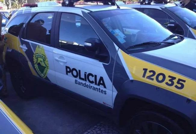 Bandidos fortemente armados assaltam casa em Bandeirantes e trocam tiros com a PM