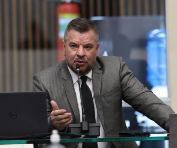 Delegado Jacovós propõe projeto que pode levar organizadores de festas clandestinas à prisão