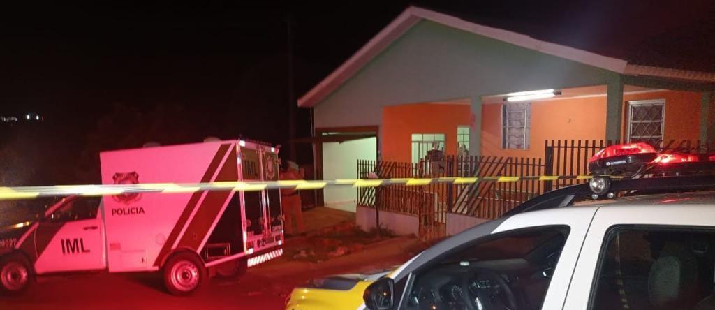 Homem de 53 anos é morto com vários tiros na porta de casa em Toledo