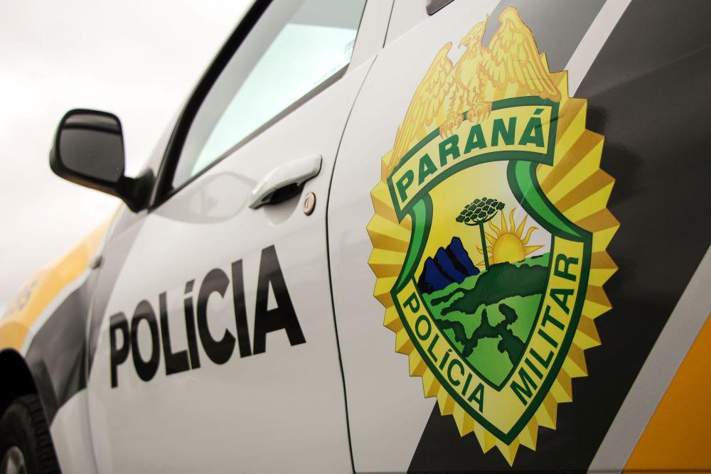 Homem furta mais de R$ 400 em barras de chocolate em loja no centro de Cascavel