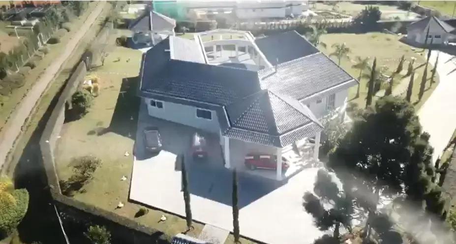 Operação da PF procura suspeitos de desviar milhões com criptomoedas em Curitiba e Região