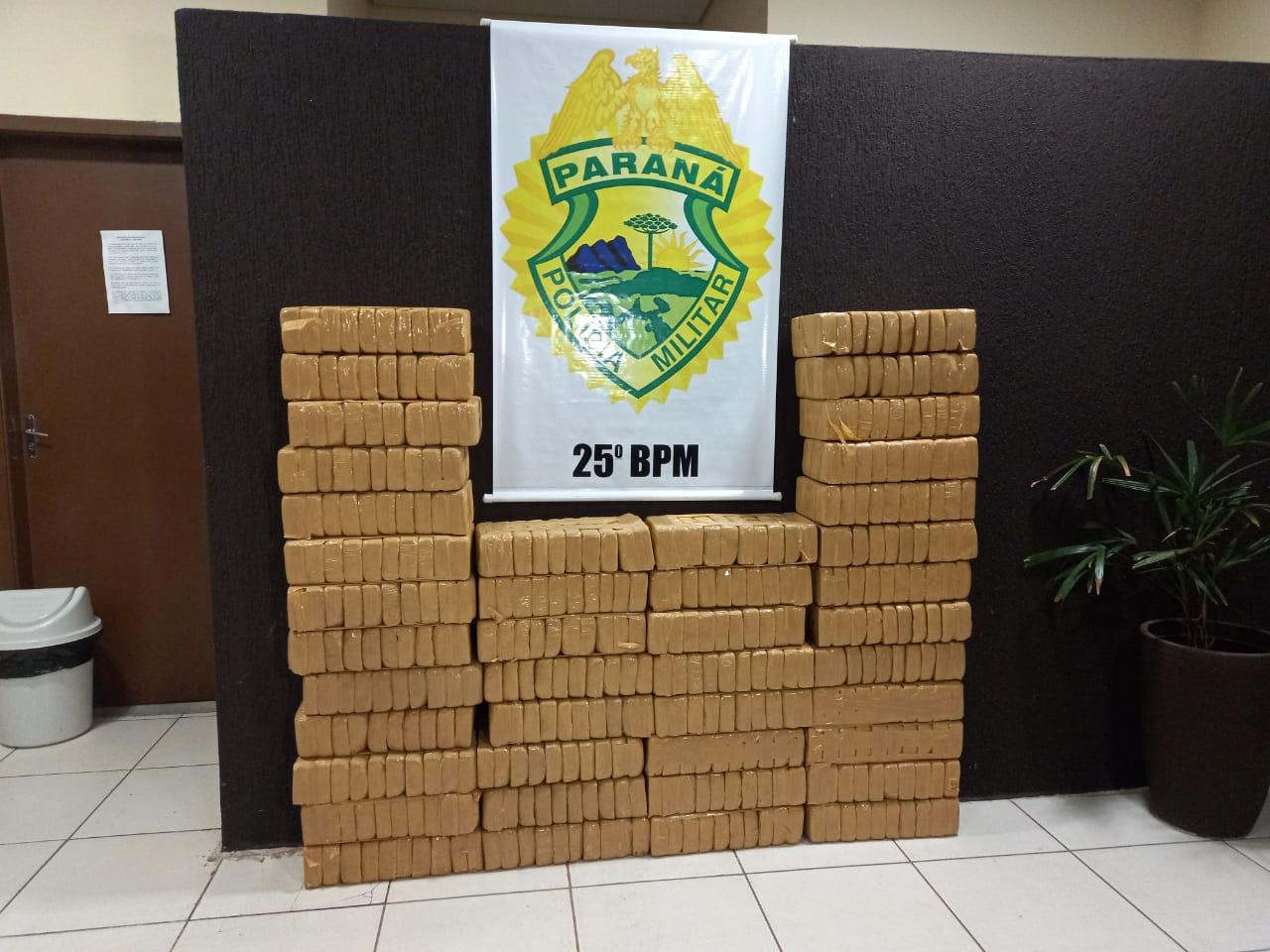 PM faz apreensão milionária de de 425 kg de crack em Maria Helena