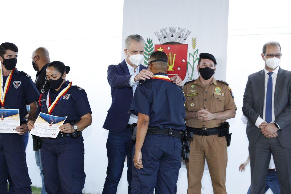 De maneira inédita, mulher assume comando da Guarda Civil de Maringá