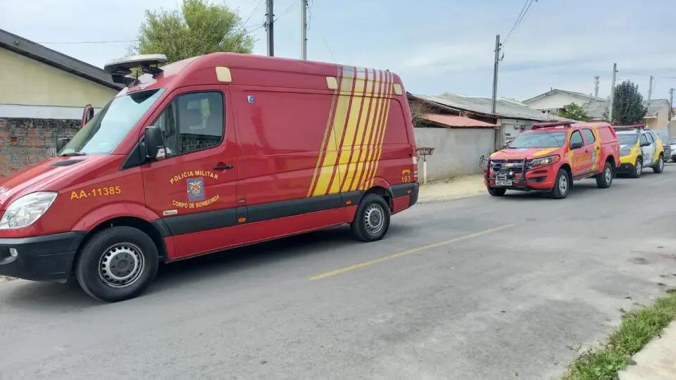 Jovem é surpreendido no meio da rua em São José dos Pinhais, e tem quase 30% do corpo queimado