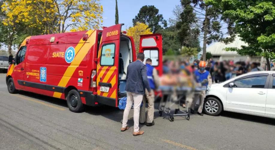 Manifestante é baleado e mais três pessoas ficam feridas ao tentar invadir a Câmara de Vereadores, em Araucária