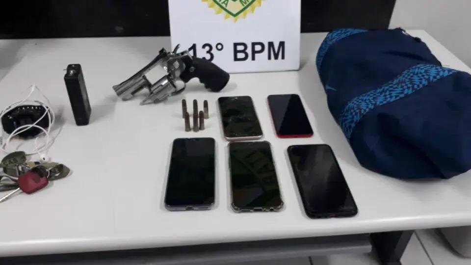 MC e ex-candidata a vereadora são presas em Curitiba, por suspeita de participação em roubo