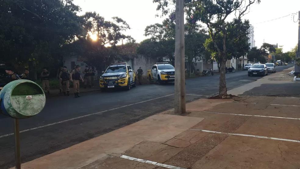 Presos fogem da Cadeia Pública de Arapongas