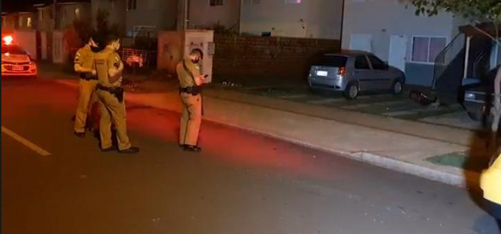 Desentendimento familiar termina na morte de jovem com facada no pescoço, em Cascavel