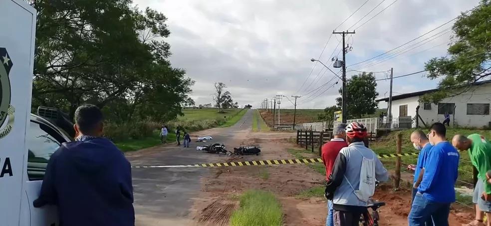Três pessoas morrem após batida entre duas motos, em Cianorte