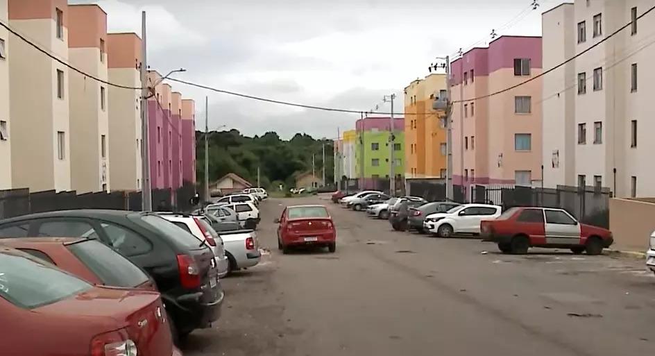 Mulher se tranca dentro de banheiro para escapar de assassinos, mas é executada com três tiros, em São José dos Pinhais