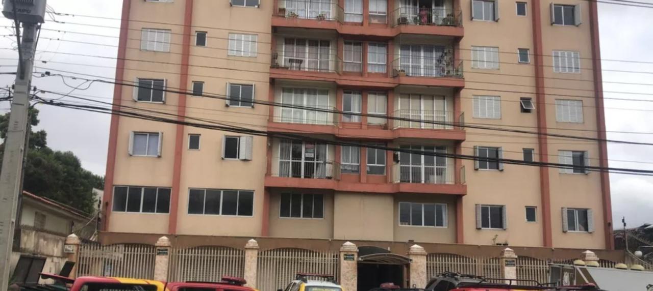 Tragédia em Curitiba - Bombeiro invade apartamento e mata homem que estava com a ex-companheira