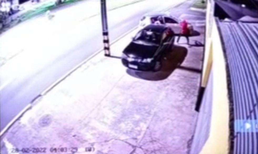 Um Haitiano foi morto a tiros dentro de carro na madrugada desta segunda feira (28) em Curitiba