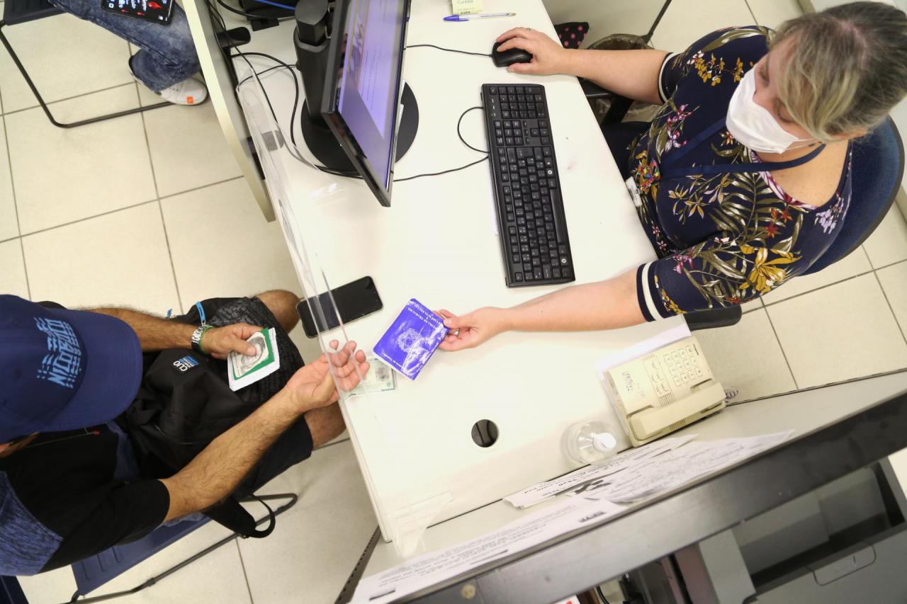 Agências do Trabalhador oferecem mais de 9 mil vagas de emprego neste início de semana