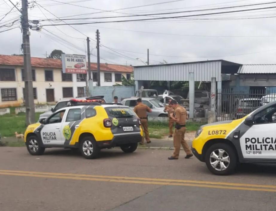 Em Curitiba, uma briga entre quatro homens termina com atropelamento proposital