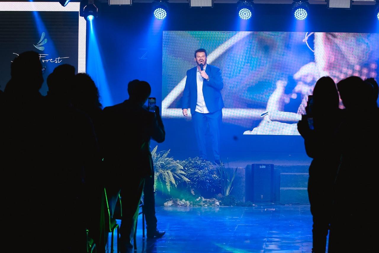 CURITIBANO É O PRIMEIRO BRASILEIRO PREMIADO ENTRE OS 50 LÍDERES MUNDIAIS DO MERCADO IMOBILIÁRIO