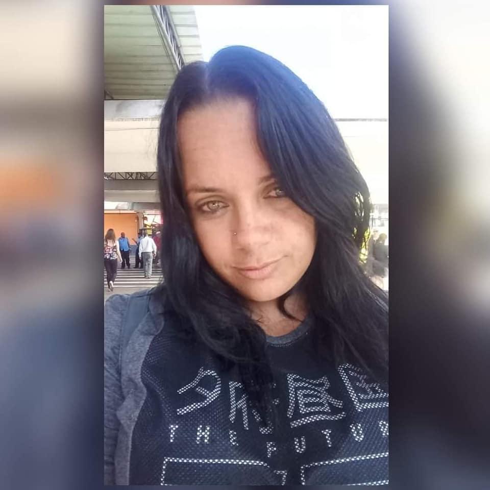 Uma mulher foi encontrada morta e enterrada em um terreno no Jd Flores do Campo, na Zona Norte de Londrina