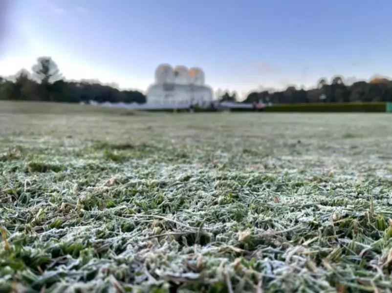 Frio volta com força ao Paraná e final de semana promete temperaturas próximas de 0ºC com geada