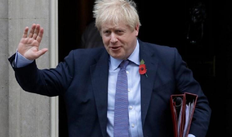 Boris Johnson renuncia no Reino Unido após escalada de crises