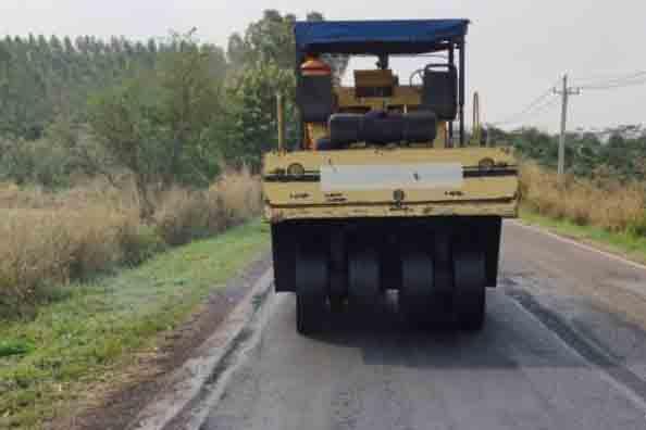 Governo executa obras de conservação na PR-576, no Noroeste do Paraná