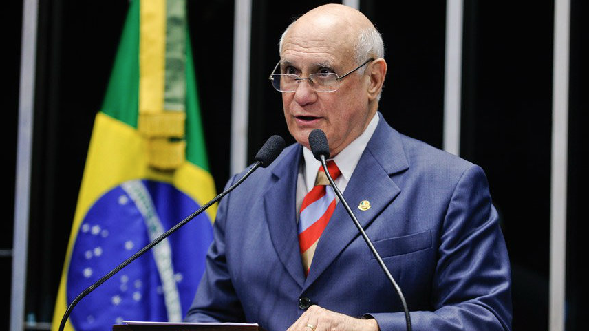 Senador Lasier Martins defende impeachment do ministro Alexandre de Moraes