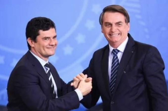 Sergio Moro declara apoio a Bolsonaro no 2º turno