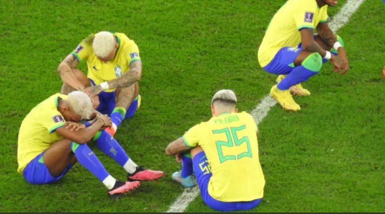 Brasil perde para Croácia nos pênaltis e está fora da copa do Catar