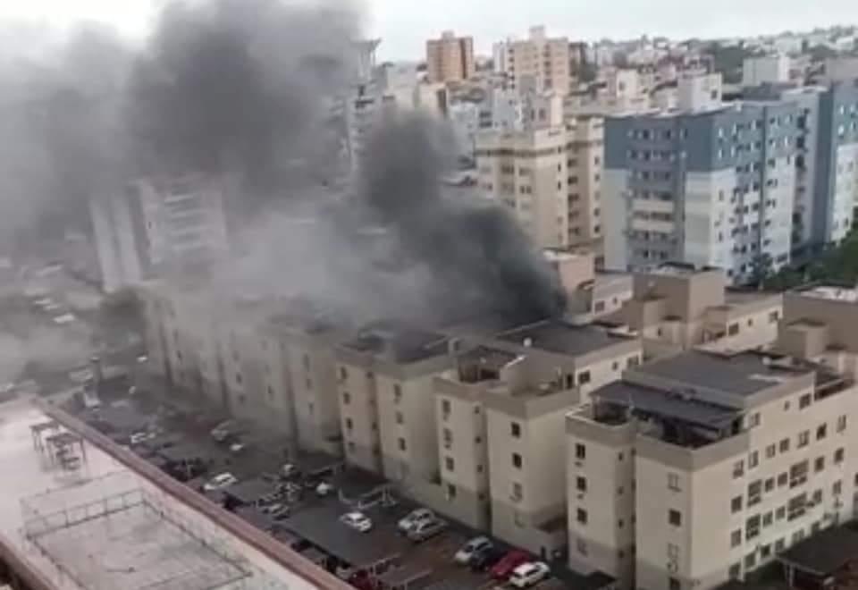 INCÊNDIO - Registrado nesta manhã de terça feira (13) em Londrina em um apartamento na zona leste