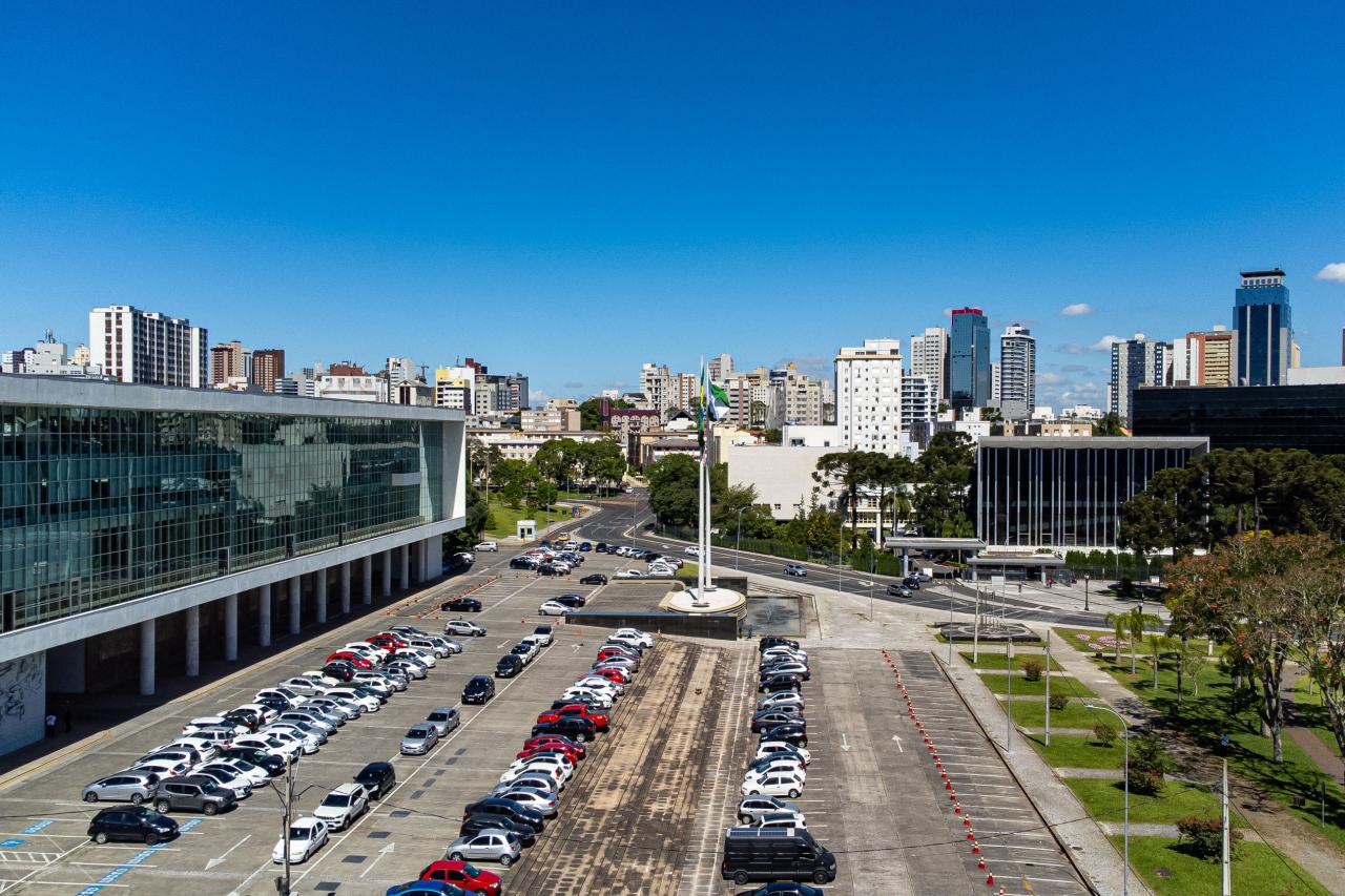 Orçamento do Estado do Paraná para 2023 será aproximadamente de R$ 60,5 bilhões, um crescimento de 10,8% na comparação com as receitas do orçamento