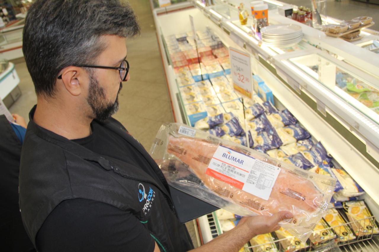 ATENÇÃO SEMANA SANTA - Procon de Maringá registra diferença de até 194% em pesquisa de pescados