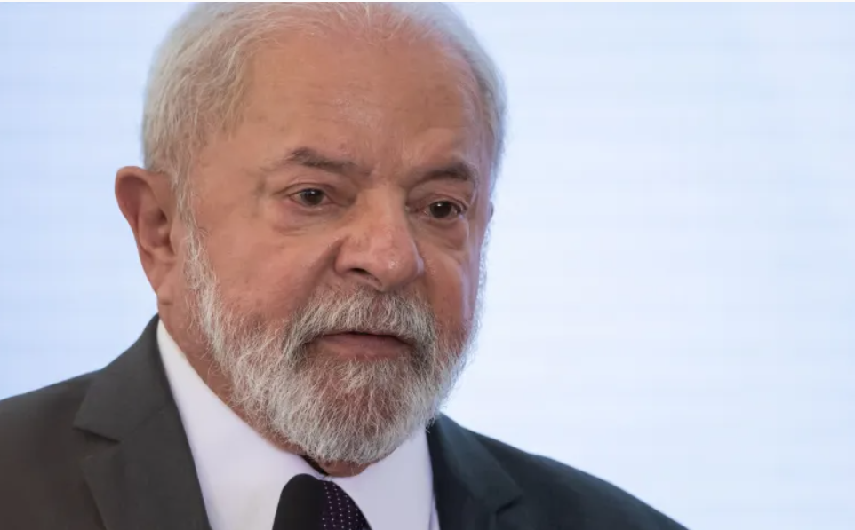 Presidente Lula é diagnosticado com pneumonia e adia viagem para China