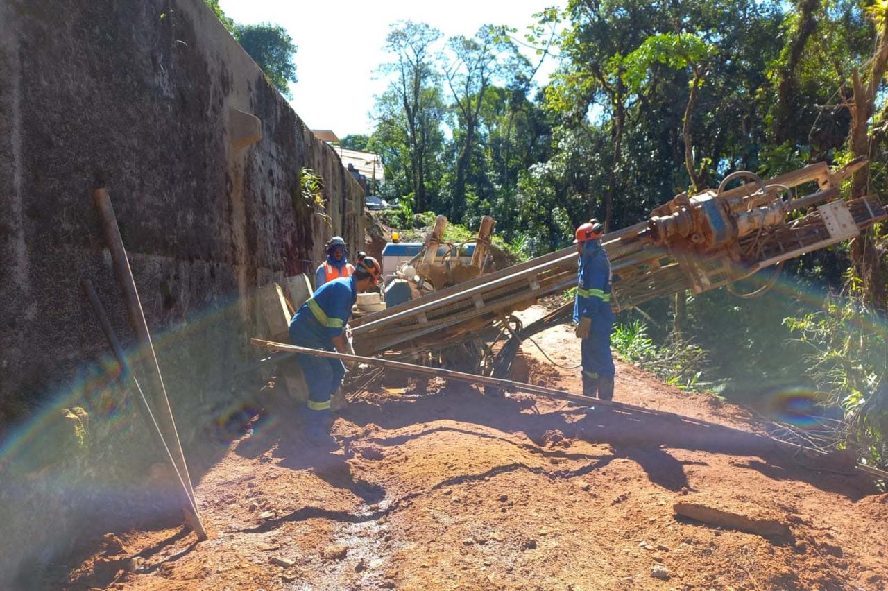 PARANÁ - Obras emergenciais na Estrada da Graciosa avançam com contenção e sondagens