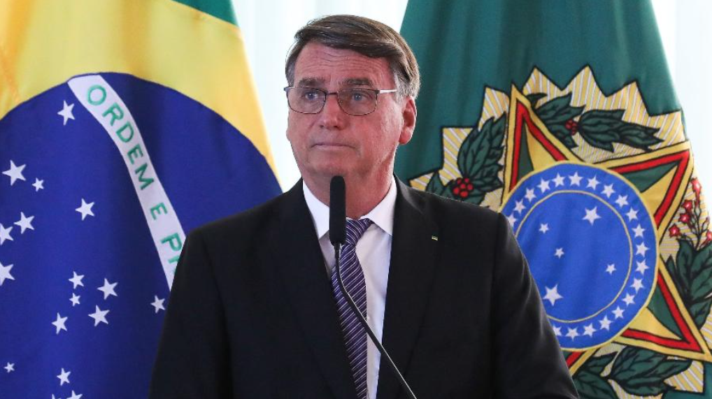 Bolsonaro é o 3º ex-presidente a se tornar inelegível na história