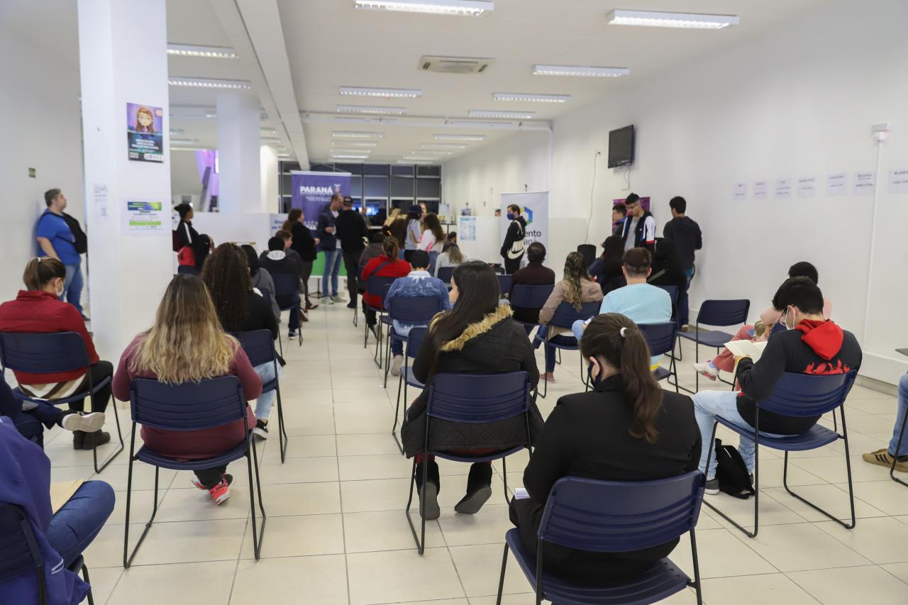 Agências do Trabalhador ofertam oportunidades em todo o Estado do Paraná são mais de 14,7 mil vagas
