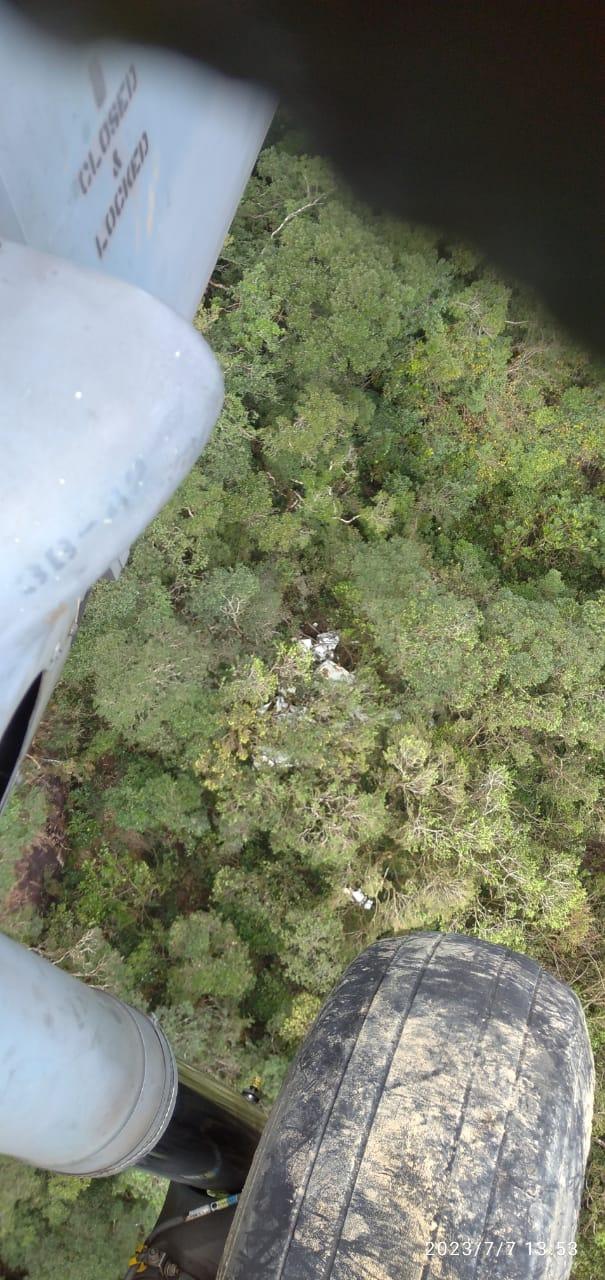 ATUALAIZADO: Avião que desapareceu na Serra do Mar é encontrado no Paraná, diz FAB