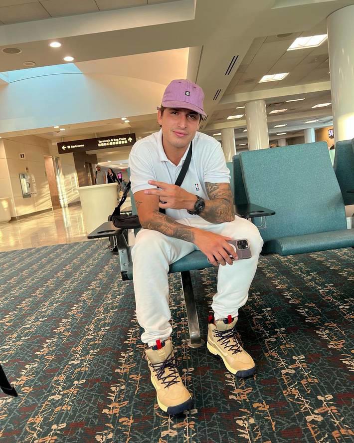 Ex-BBB Felipe Prior é condenado a seis anos de prisão por estupro