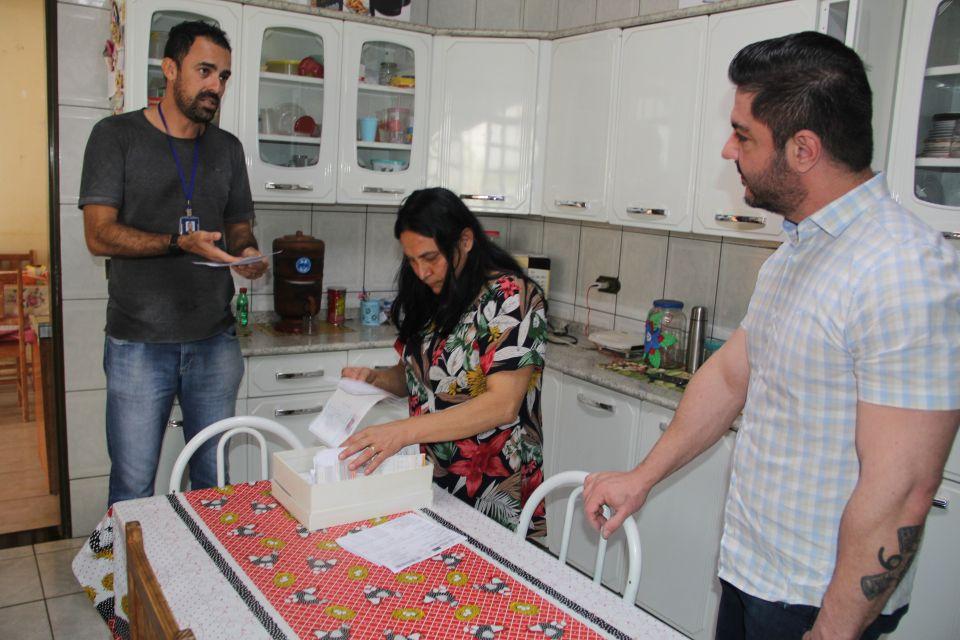 Excelência em Atendimento - Procon de Maringá em Domicílio atende idoso com AVC